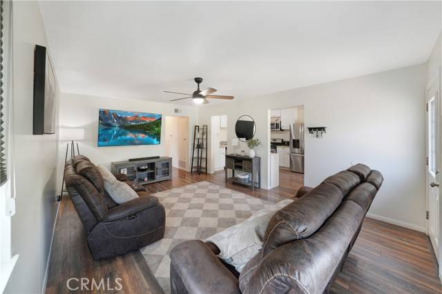 Orange, CA 92865,338 E Palmdale Avenue #4