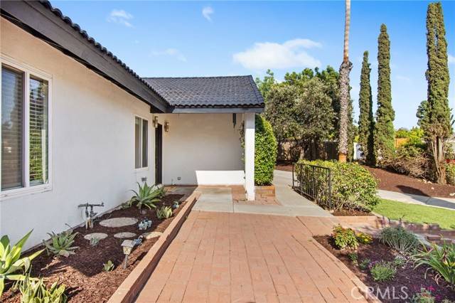 Yorba Linda, CA 92886,18165 Sharon Circle