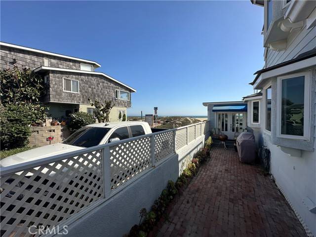 Sunset Beach, CA 90742,16685 S Pacific Avenue