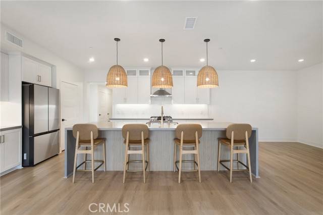 16123 Dawn Way, Tustin, CA 92782