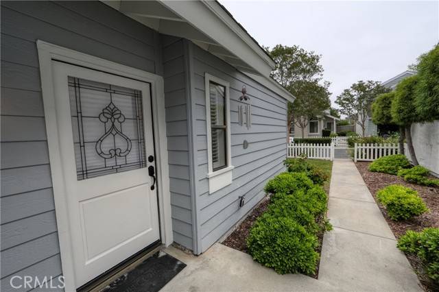 33 Summerfield #81, Irvine, CA 92614