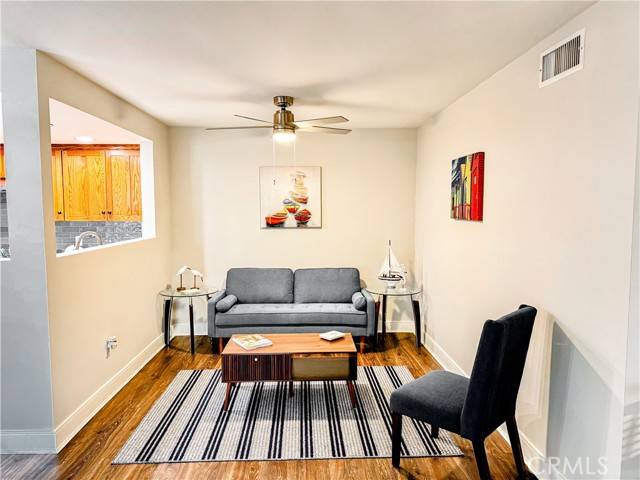 Huntington Beach, CA 92648,18602 creek lane