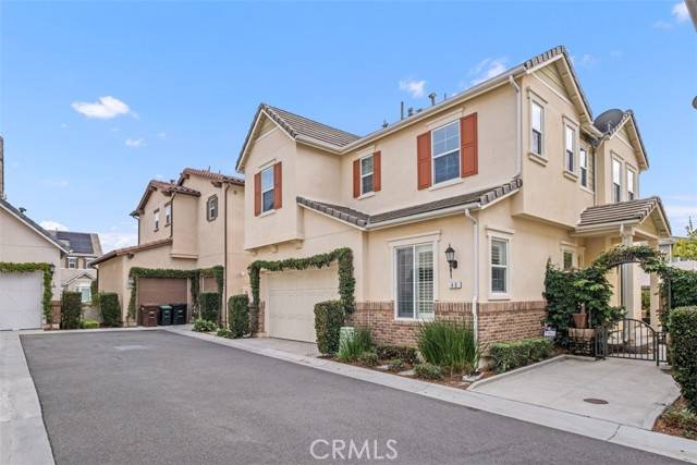 40 Rollizo Street, Rancho Mission Viejo, CA 92694