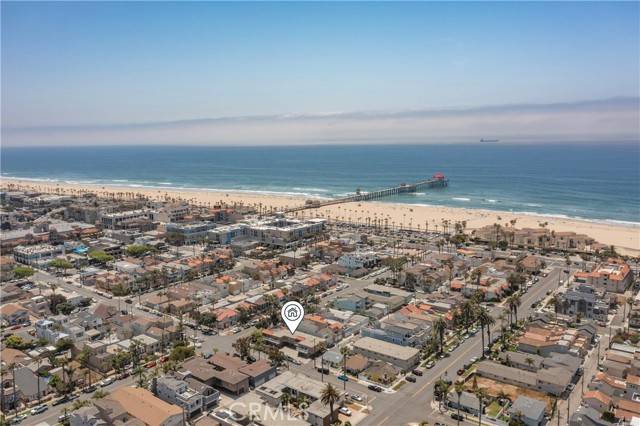 Huntington Beach, CA 92648,225 7th Street