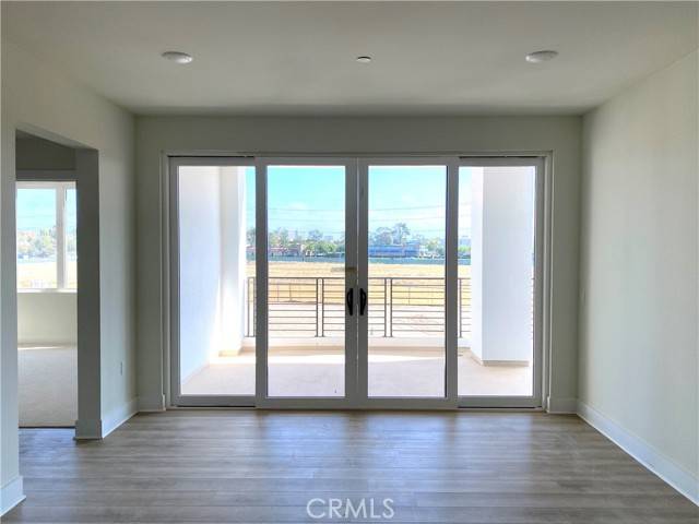 Tustin, CA 92782,16450 Veterans Way #208