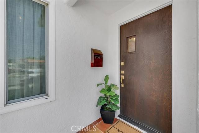 1242 E Poinsettia Street, Long Beach, CA 90805