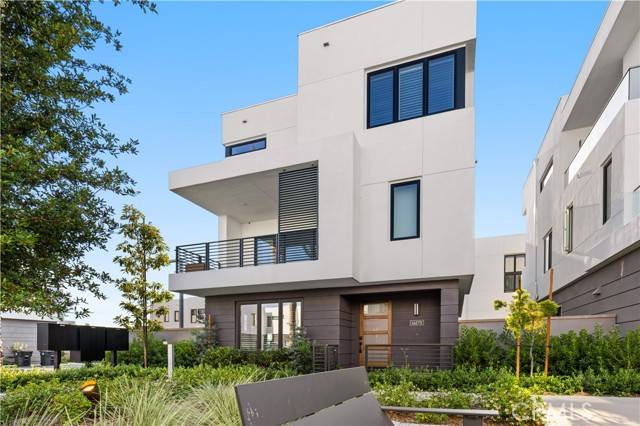 16273 Stella, Tustin, CA 92782