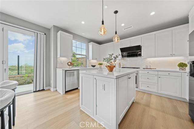 134 Falcon Ridge, Irvine, CA 92618