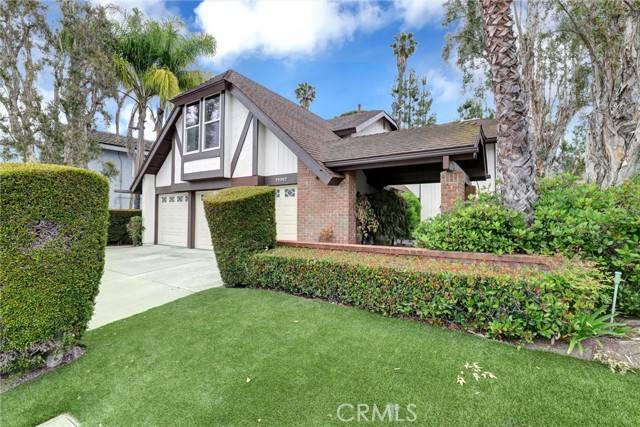 25062 Linda Vista Drive, Laguna Hills, CA 92653