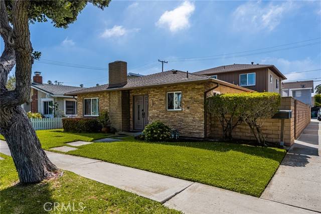 Huntington Beach, CA 92648,522 17th Street