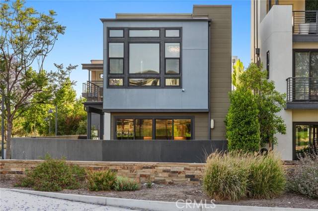 160 Mirth, Irvine, CA 92618