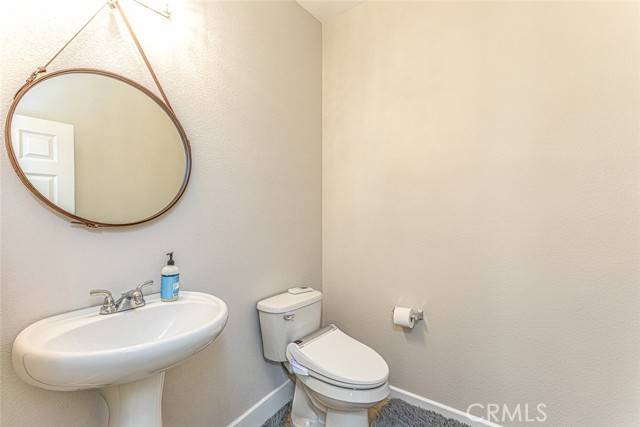Riverside, CA 92503,17122 Broken Rock Court