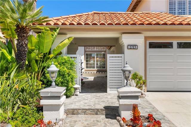 San Clemente, CA 92672,1213 Via Visalia