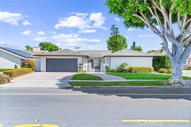 1915 Mariners Drive, Newport Beach, CA 92660