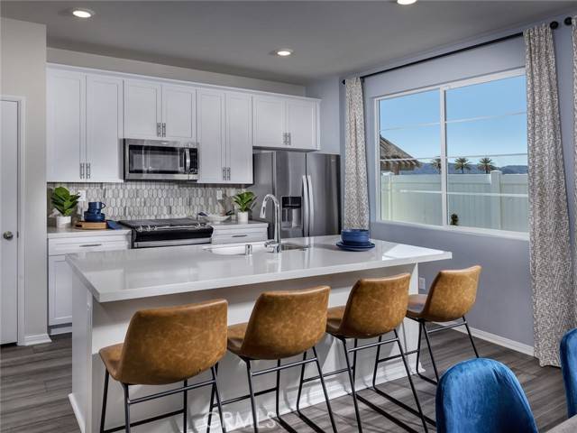 2123 Bergamot Street, Redlands, CA 92374