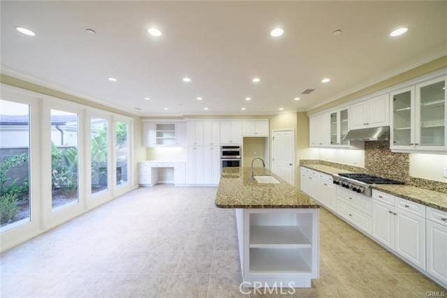 33 kingsbury, Irvine, CA 92620