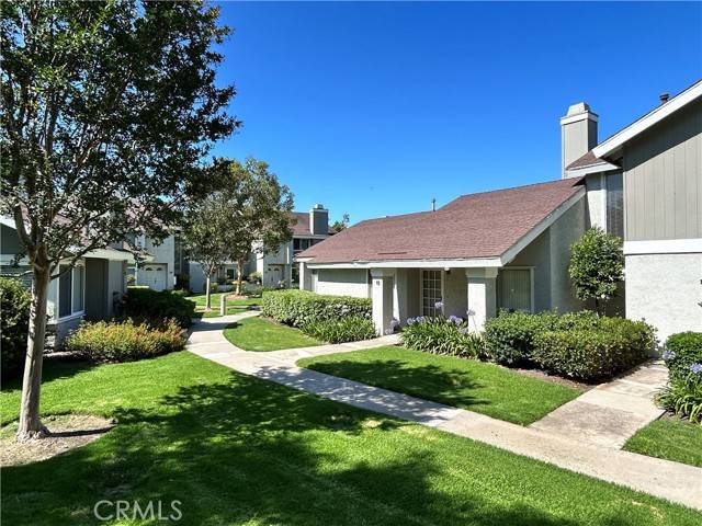15 Wintergreen #13, Irvine, CA 92604