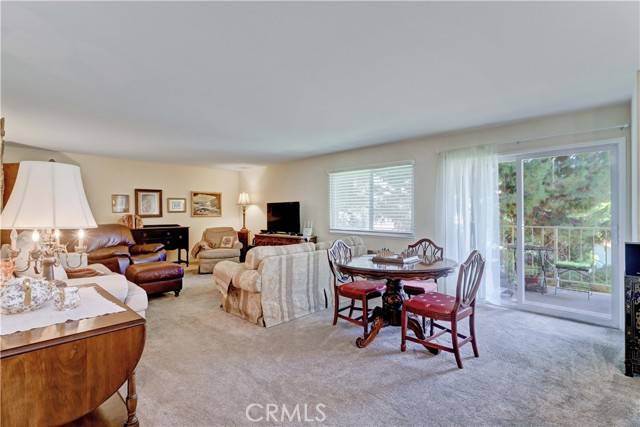 Laguna Woods, CA 92637,2384 Via Mariposa #2C