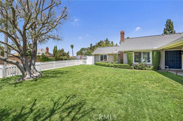 Laguna Hills, CA 92653,22391 Lombardi