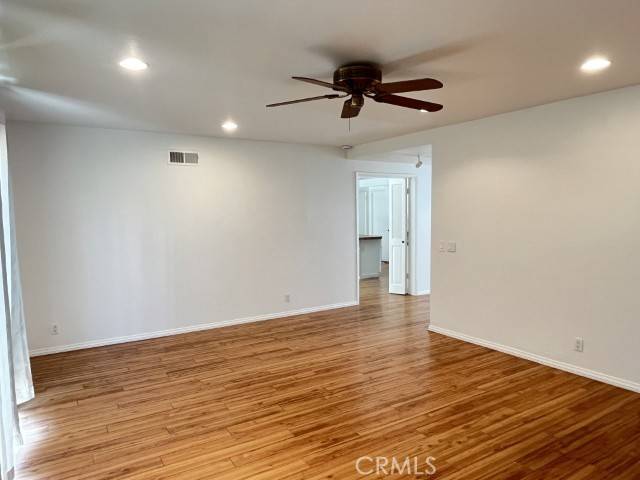 Tustin, CA 92780,13372 EPPING Way