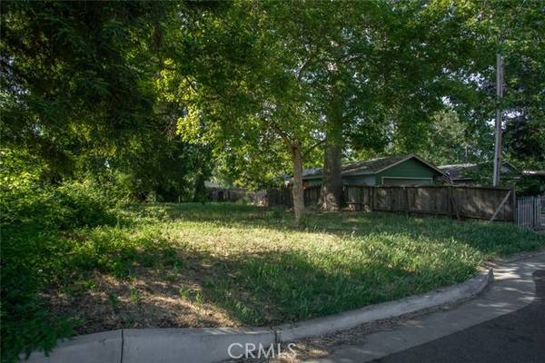 1167 E 10th, Chico, CA 95928