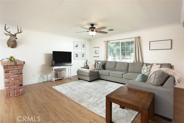 49 Bob Way, Oroville, CA 95965