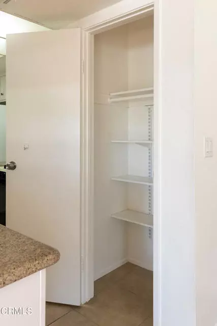 Azusa, CA 91702,1041 W Calle De La Luna #3