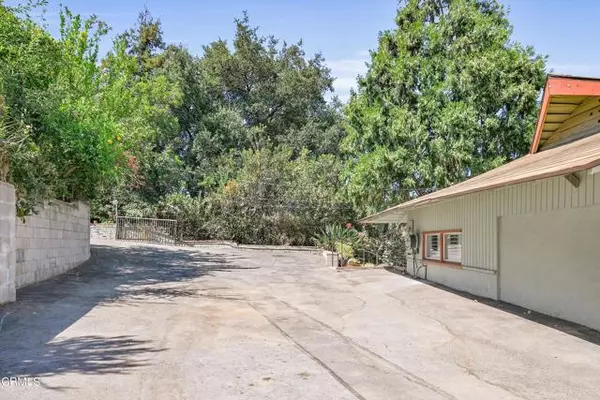 Altadena, CA 91001,521 W Loma Alta Drive