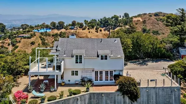 Studio City, CA 91604,3145 Coldwater Canyon Avenue