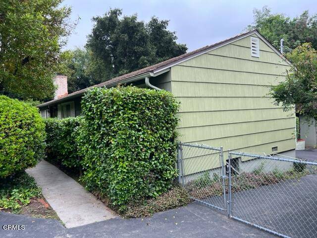 32 W Las Flores Drive, Altadena, CA 91001