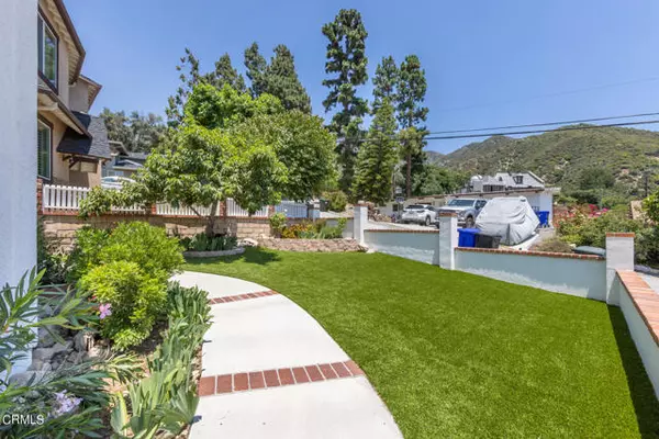 La Crescenta, CA 91214,5514 Terrace Drive