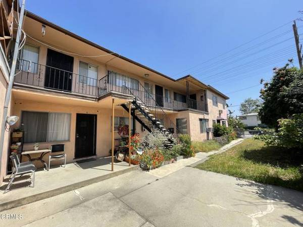 7041 Fulton Avenue, North Hollywood, CA 91605