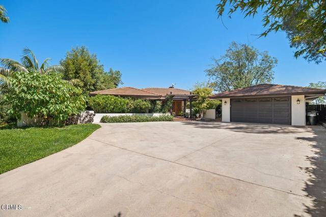 3854 Hampstead Road, La Canada Flintridge, CA 91011