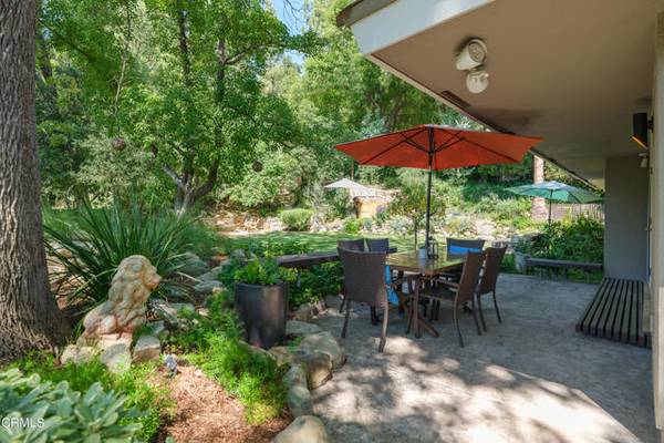 La Canada Flintridge, CA 91011,5147 Crown Avenue