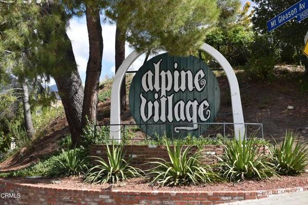 Tujunga, CA 91042,7438 Alpine Way