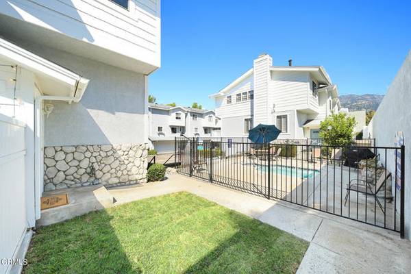 La Canada Flintridge, CA 91011,4455 Rockland Place #19