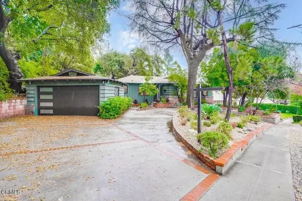 Altadena, CA 91001,3290 Crestford Drive