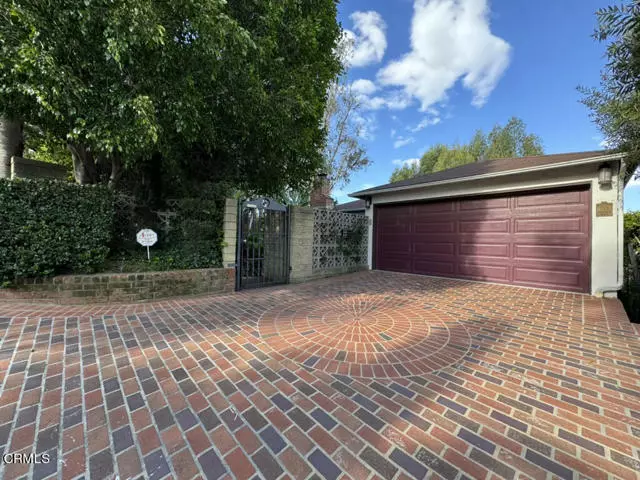 Glendale, CA 91205,735 Prospect Drive