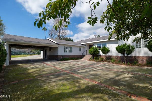 4932 Angeles Crest Highway, La Canada Flintridge, CA 91011