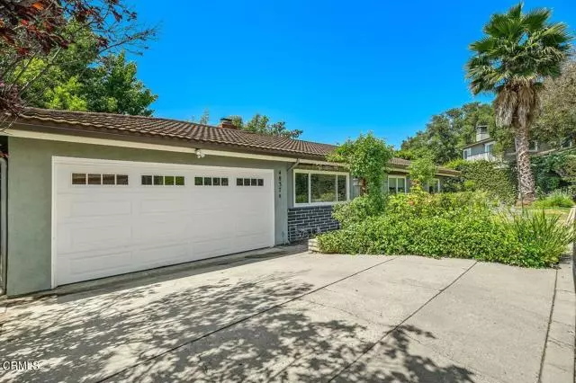 La Canada Flintridge, CA 91011,4837 Oakwood Avenue