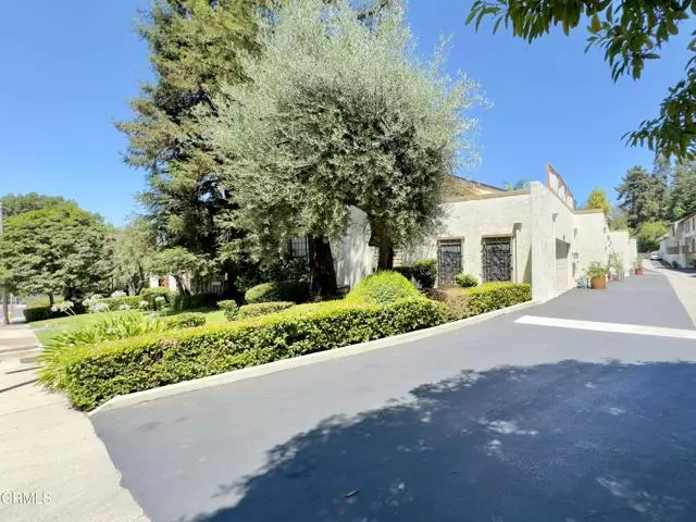 1202 Indiana Avenue #15, South Pasadena, CA 91030