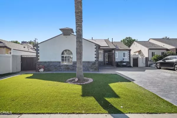 7101 Mammoth Avenue, Van Nuys, CA 91405