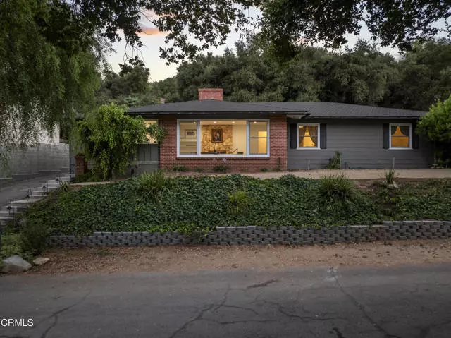 Glendale, CA 91208,332 Mesa Lila Road