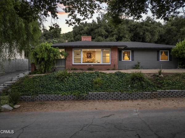 332 Mesa Lila Road, Glendale, CA 91208