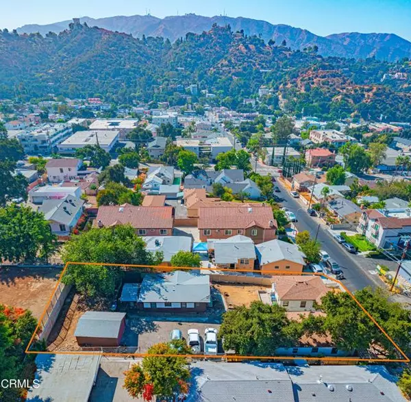 Tujunga, CA 91042,10030 Pinewood Avenue