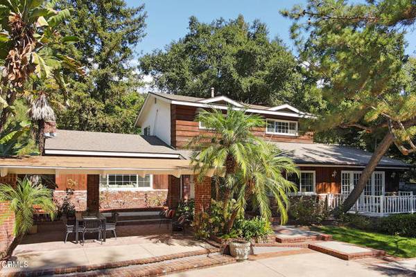 La Canada Flintridge, CA 91011,1415 El Vago Street