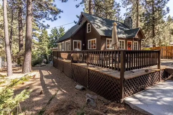 Wrightwood, CA 92397,1838 Twin Lakes Road