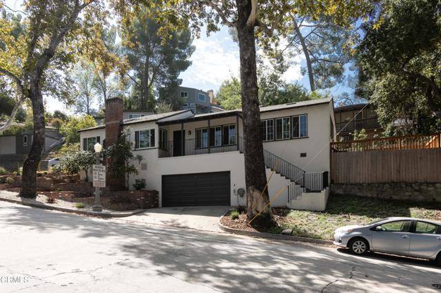 1860 La Loma Road, Pasadena, CA 91105