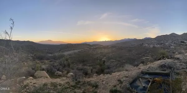 Yucca Valley, CA 92284,54570 Navajo