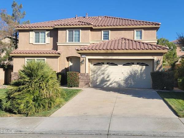 37146 The Grvs, Palmdale, CA 93551